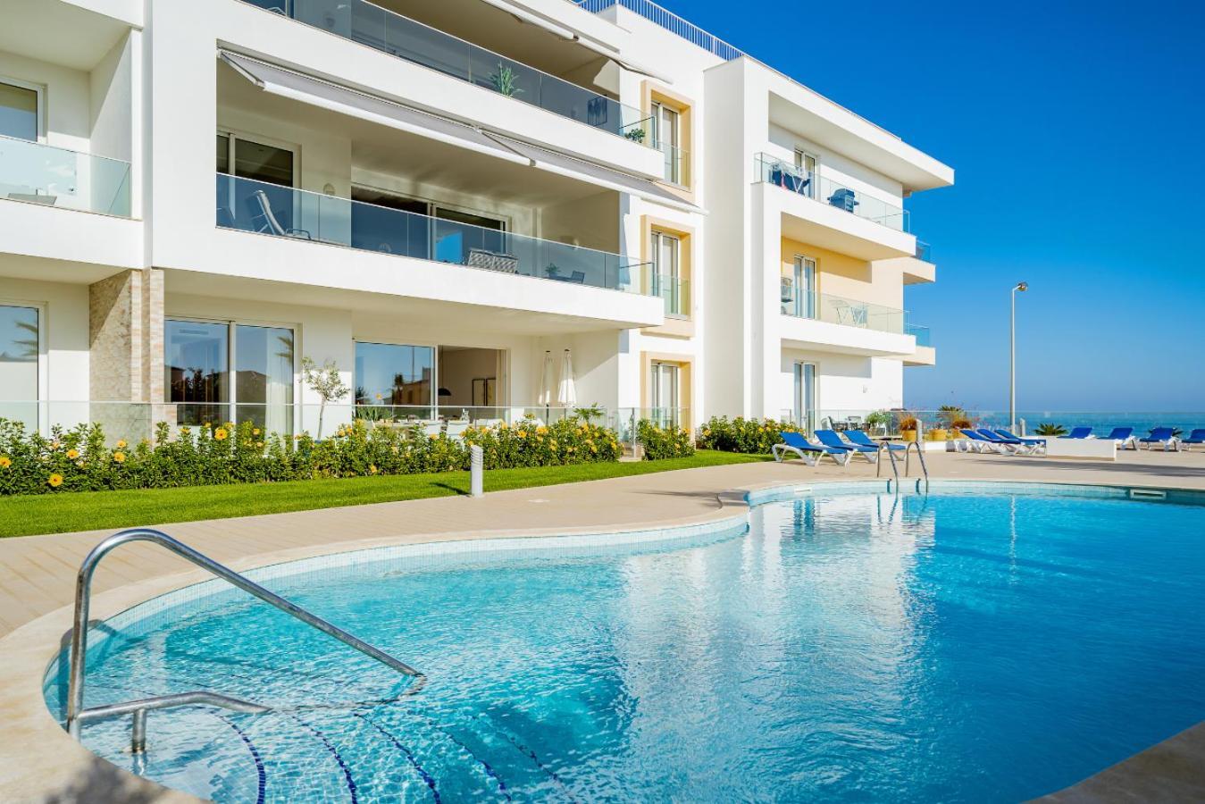 Apartment Valmar Ocean And Pool View